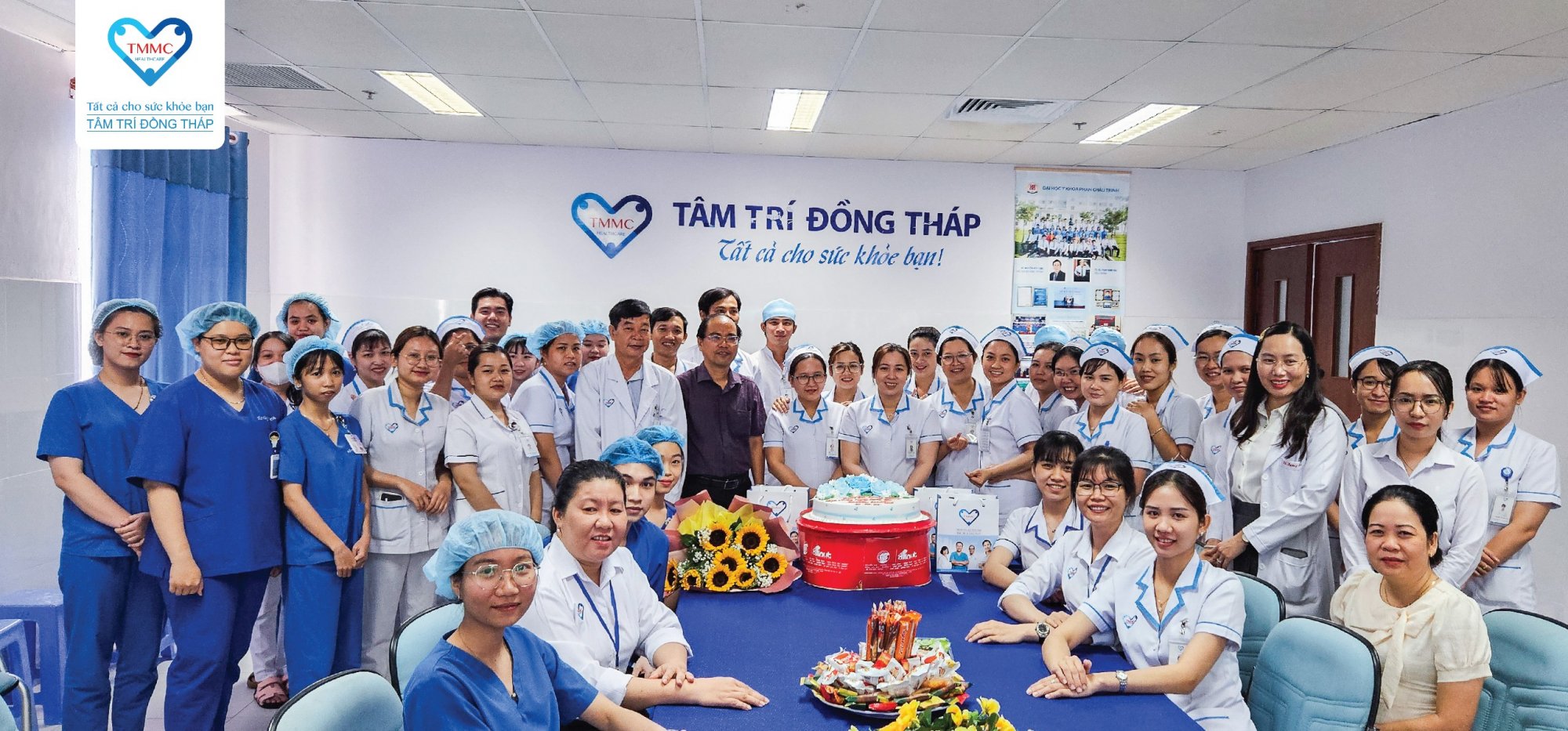 Lễ chào mừng và kỷ niệm ngày Quốc tế Điều dưỡng 12/05