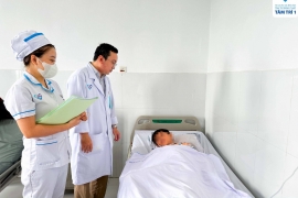 Cấp cứu thành công bé trai 11 tuổi bị cọc gỗ đâm xuyên đùi: Bác sĩ khuyến cáo Không nhảy từ trên cao khi tắm sông