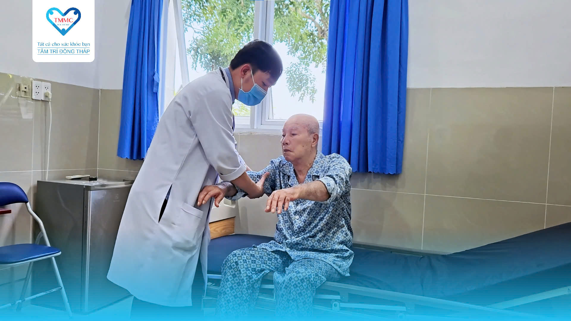 Cấp cứu đột quỵ thành công, đưa cụ ông 95t thoát khỏi nguy kịch