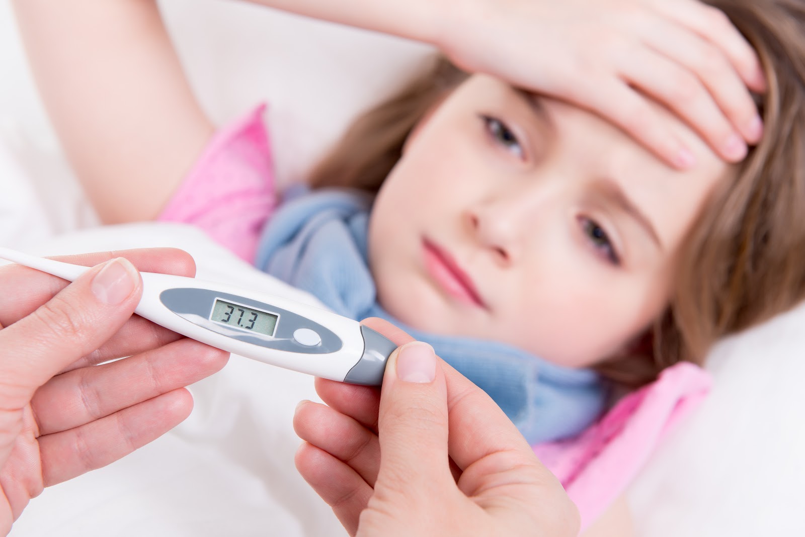 Một số bệnh thường gặp lúc giao mùa và cách phòng tránh