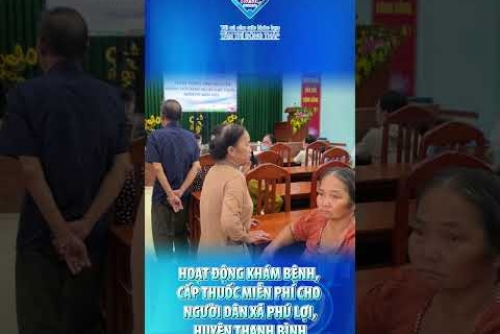 Hoạt động khám bệnh, cấp thuốc miễn phí cho người dân xã Phú Lợi, huyện Thanh Bình